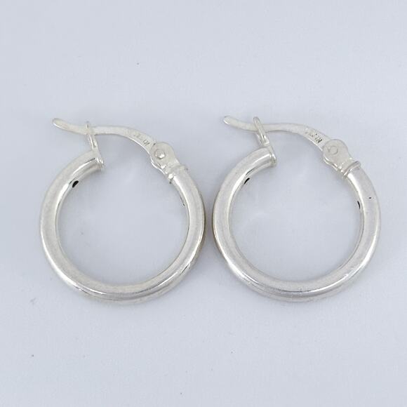 Vintage Sterling Silver 925 Classic Hoop Earrings - Picture 4 of 8
